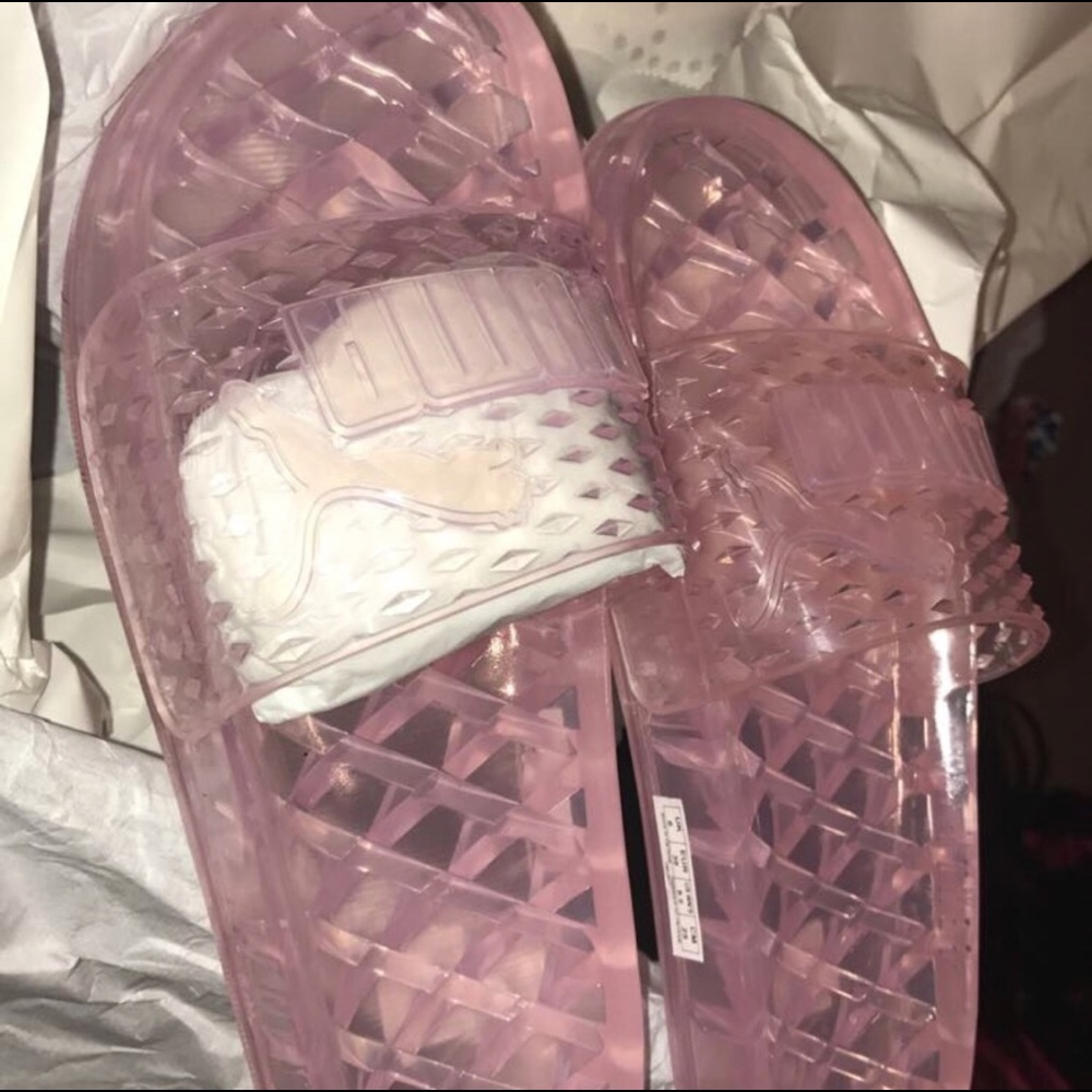 Rihanna Fenti Slides puma